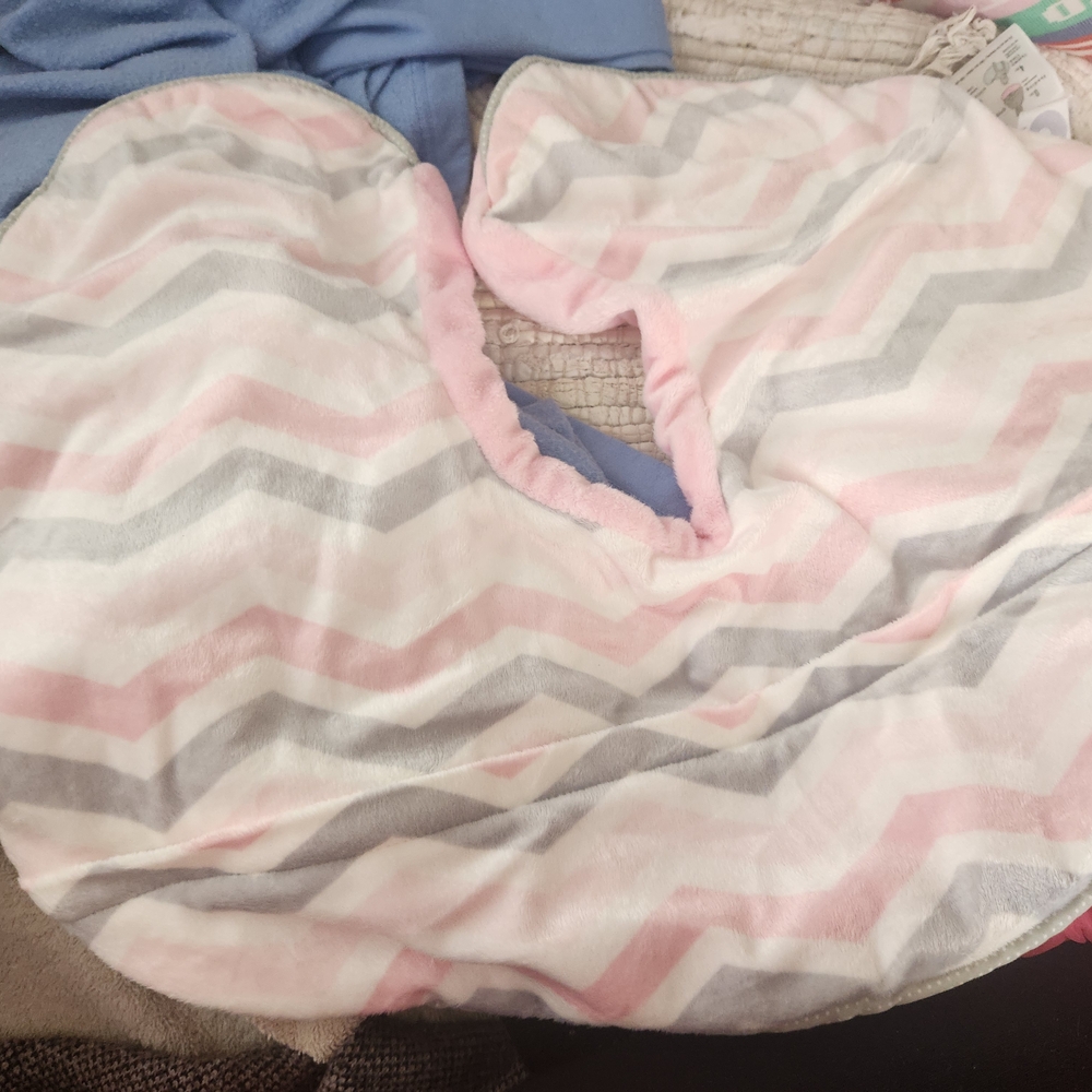 Chevron Pattern Nursing Pillow Cover